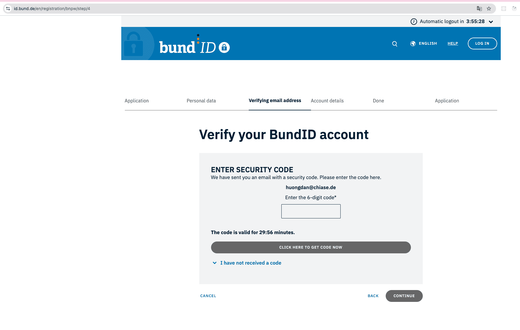 Trang xác nhận email — nhập mã 6 số từ email